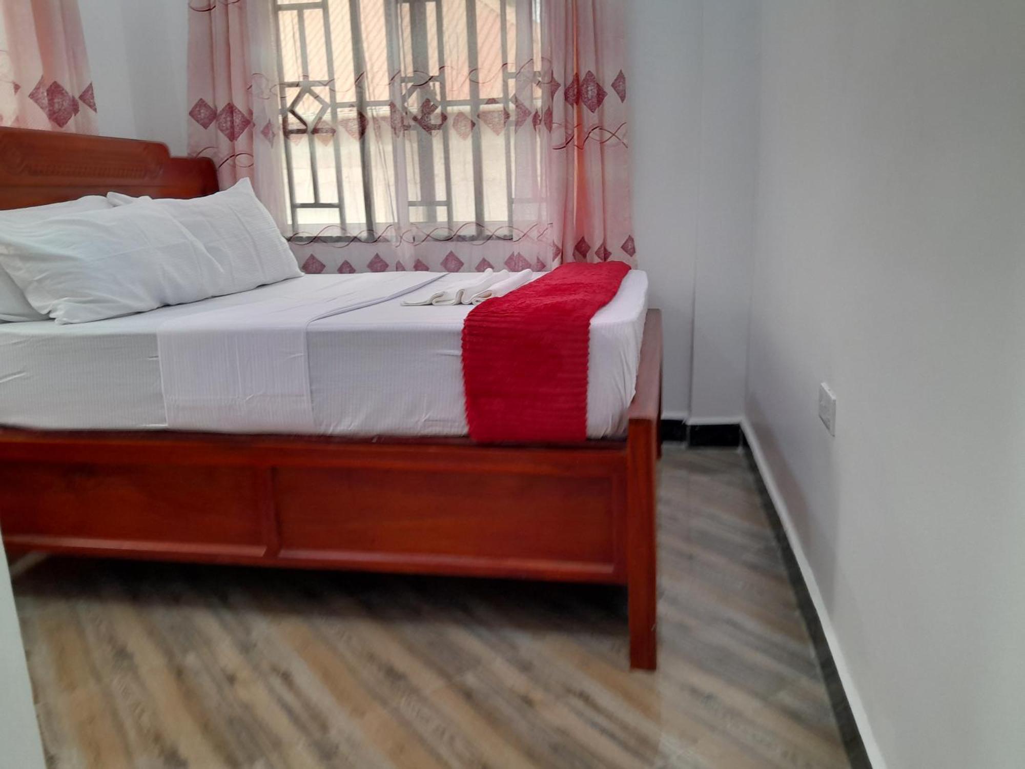 Valley Breeze Hotel Dar es Salaam Exterior photo