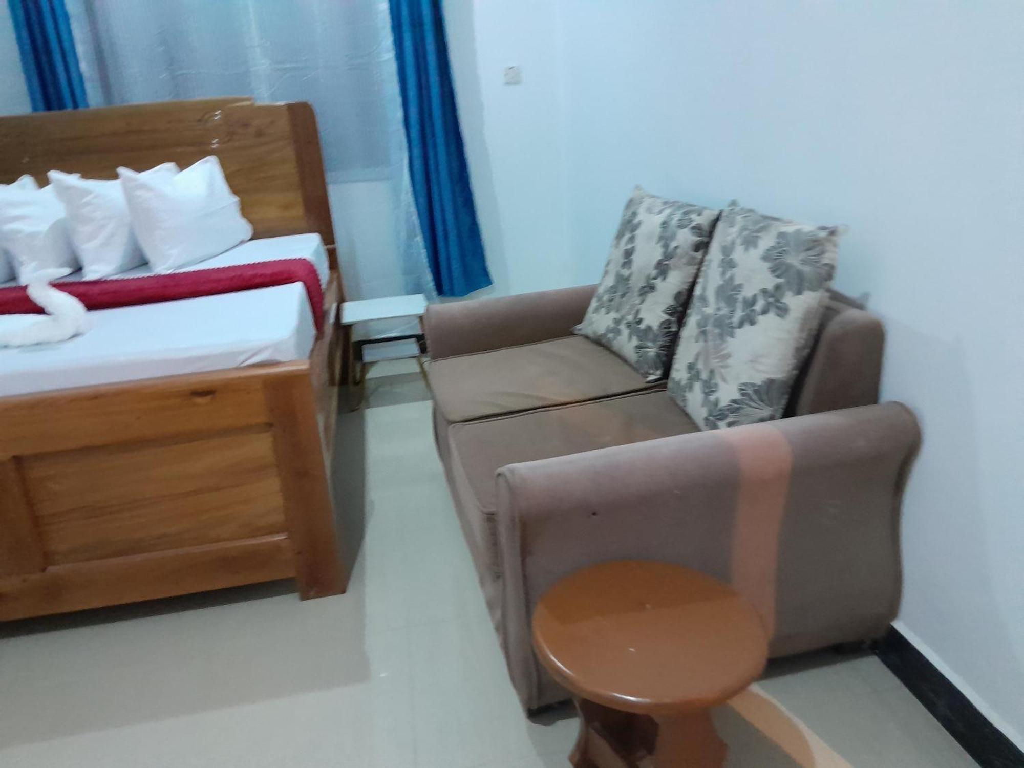 Valley Breeze Hotel Dar es Salaam Exterior photo